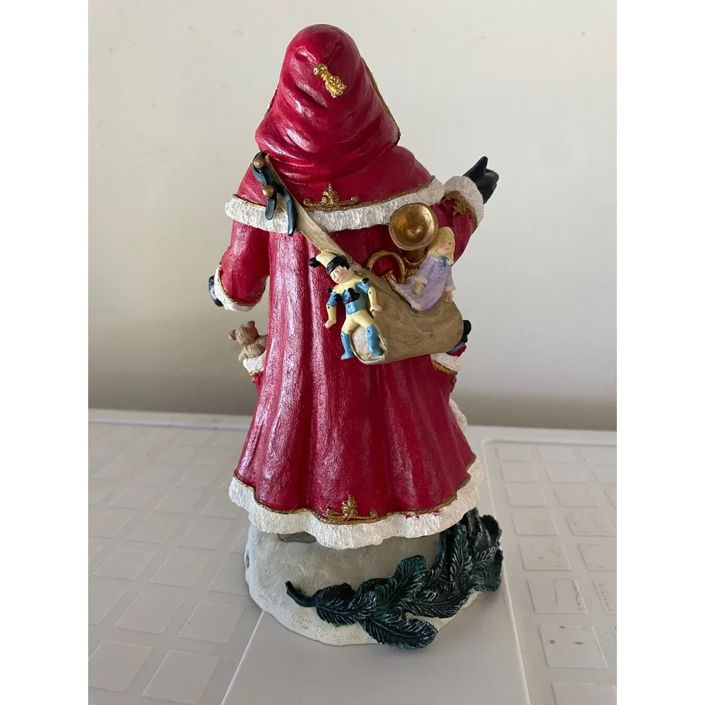 Father‎ Christmas International Santa Figurine Collection 1991 Hamilton